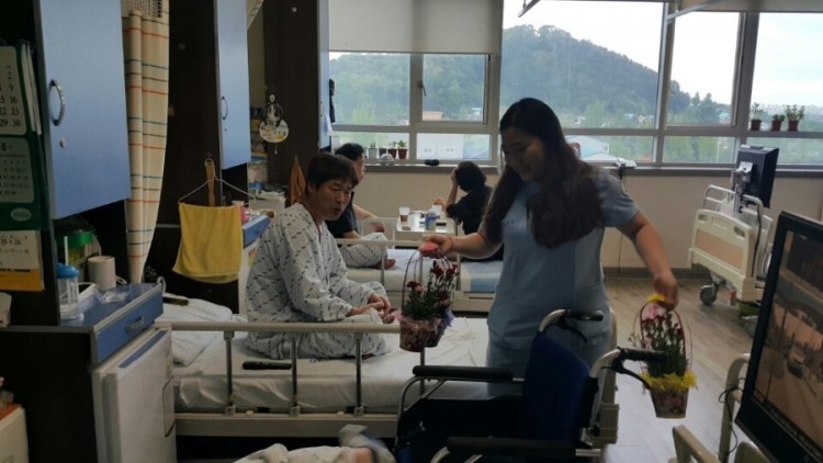 5b7f47865103c0150d0f2306a8f6a10f_1462585